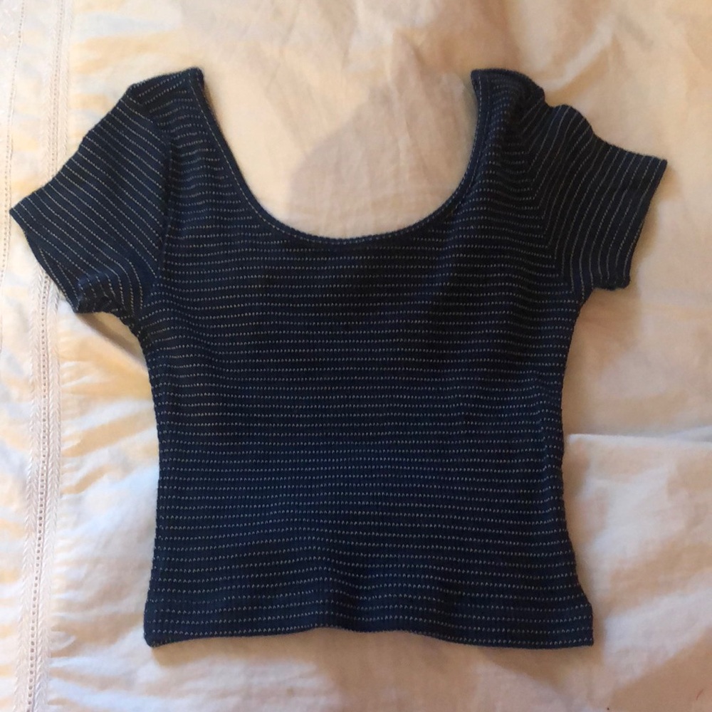 Navy crop top